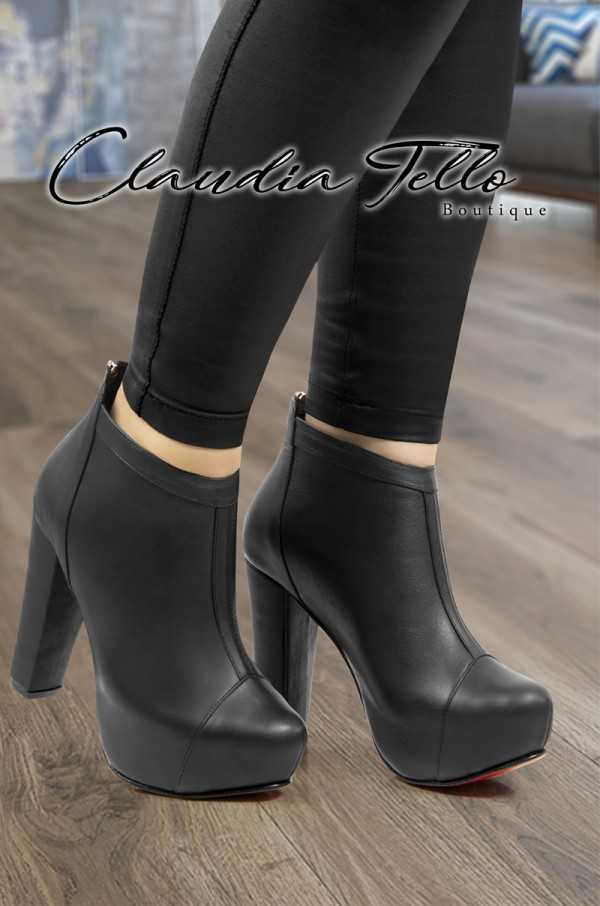 Botines Coco Liso Negro