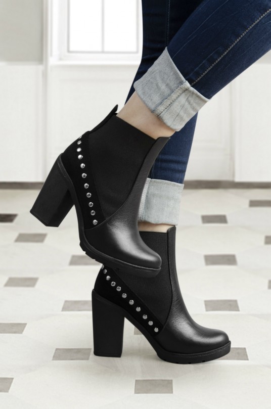 Botines Karina Negro